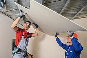 10 Étapes à suivre pour poser un plafond correctement à Chevrotaine